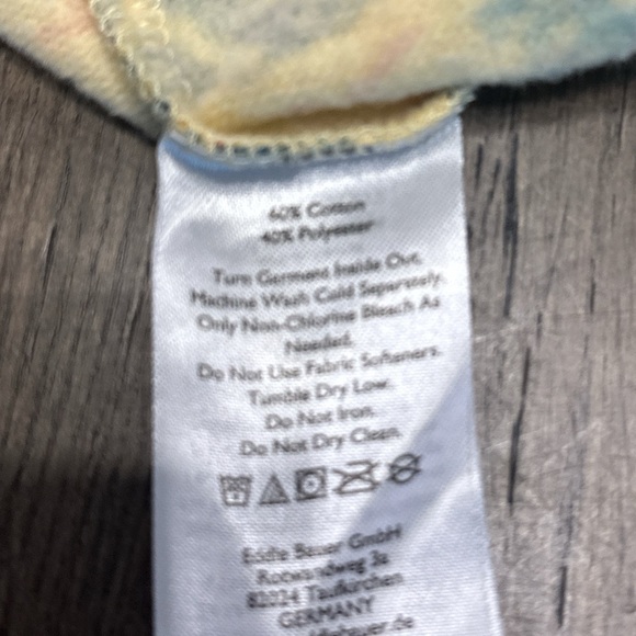 Eddie Bauer Men's Yellow Tropical Print Sweatshirt - Picture 4 of 4